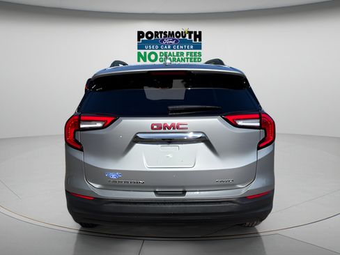 Used 2023 GMC Terrain SLE w/ Driver Convenience Package AWD/4WD image 11