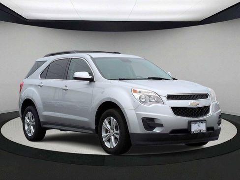 Used 2012 Chevrolet Equinox LT w/ Driver Convenience Package image 2