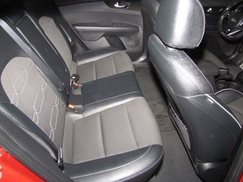 Used 2020 Kia Forte GT-Line w/ GT-Line Premium Package image 19