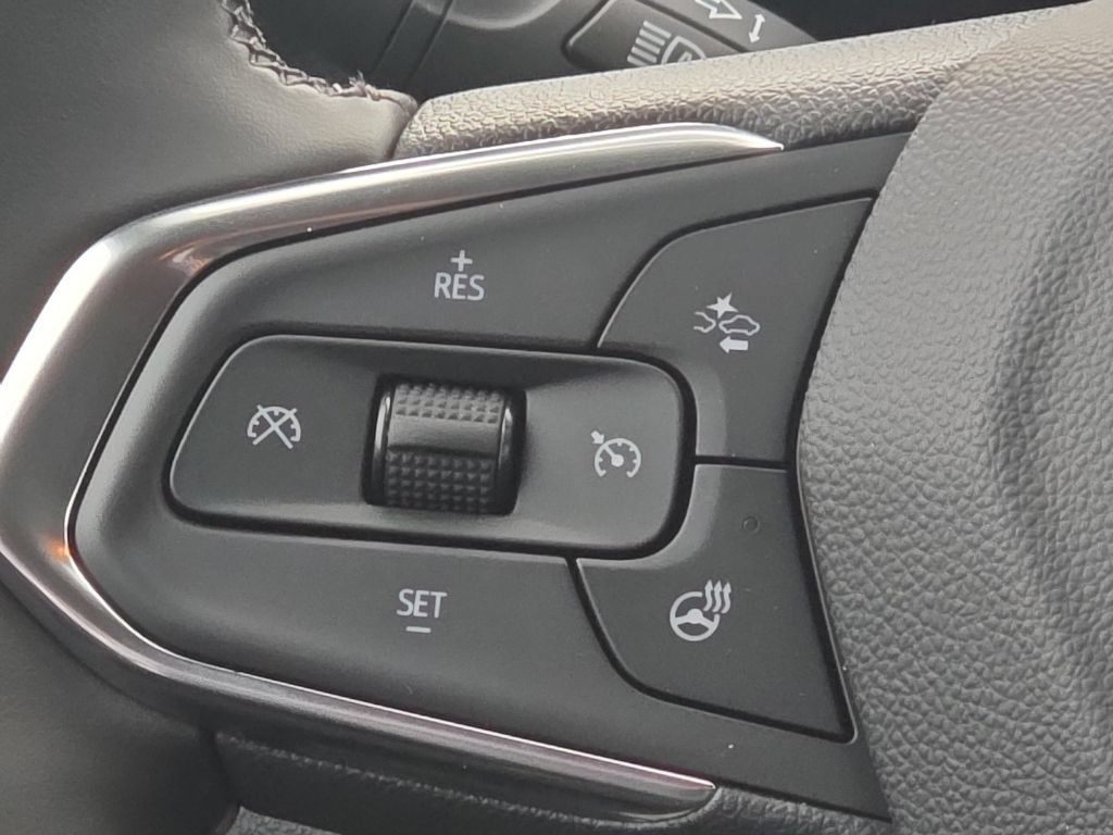 New 2026 Chevrolet TrailBlazer LT w/ Convenience Package FWD image 16
