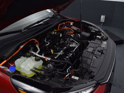New 2025 Ford Escape SE FWD image 30