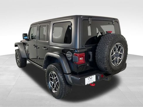 Used 2024 Jeep Wrangler Unlimited Rubicon AWD/4WD image 6