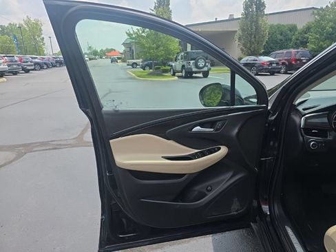 Used 2019 Buick Envision Preferred AWD/4WD image 11