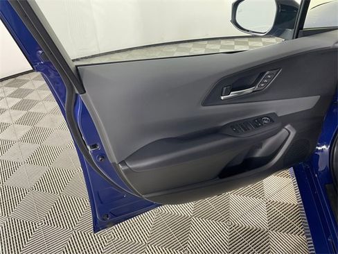 Used 2025 Toyota Prius Limited w/ Limited Premium Package image 17