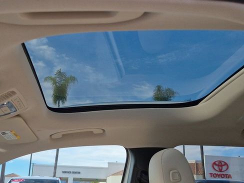 Used 2021 Mercedes-Benz GLB 250 image 16