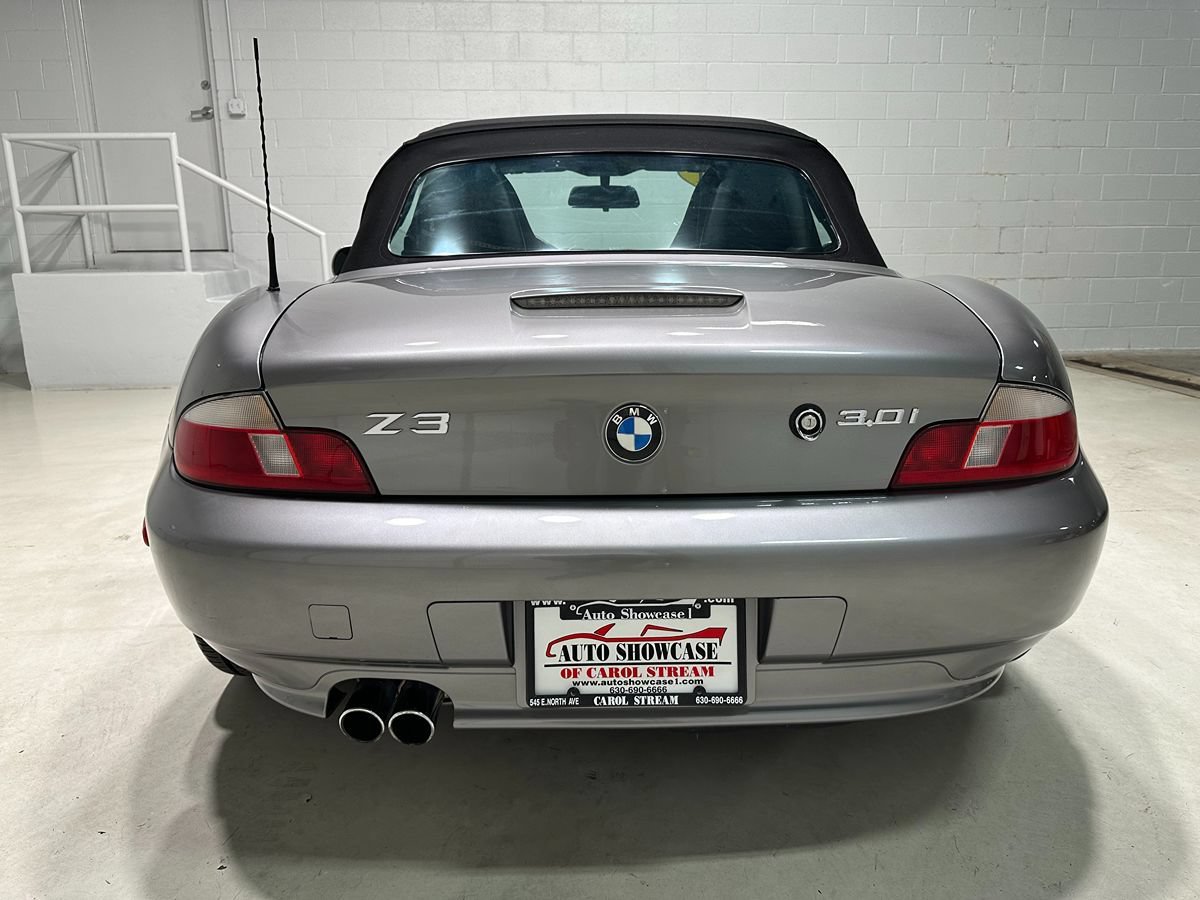 Used 2001 BMW Z3 3.0i RWD image 6