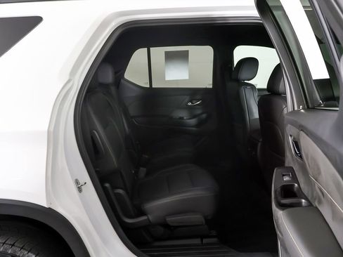 Used 2023 Chevrolet Traverse LT AWD/4WD image 31