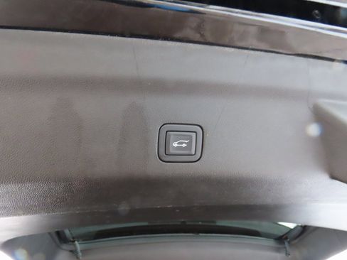 Used 2023 Cadillac Escalade Sport image 25