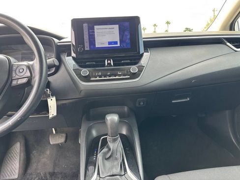 Used 2024 Toyota Corolla LE FWD image 11