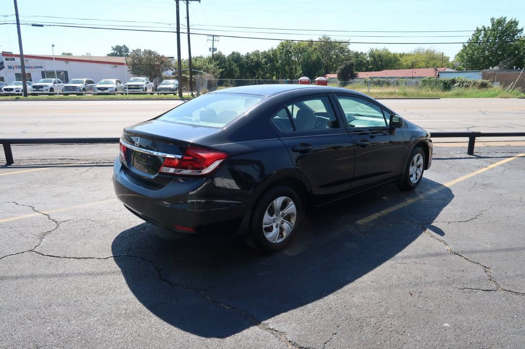 Used 2013 Honda Civic LX image 3