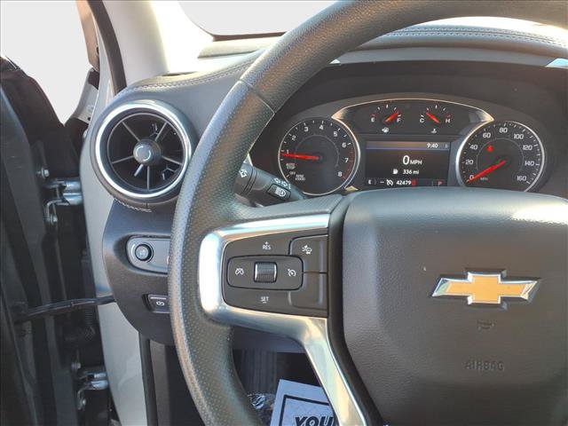 Used 2025 Chevrolet Blazer LT FWD image 23