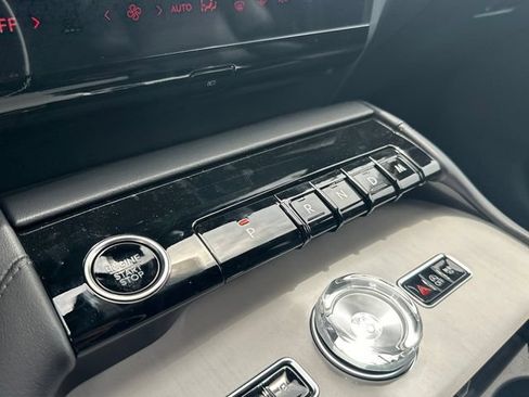 New 2026 Lincoln Navigator Reserve w/ Jet Appearance Package AWD/4WD image 28