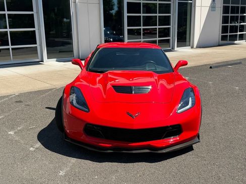 Used 2017 Chevrolet Corvette Z06 w/ Z07 Performance Package RWD image 21