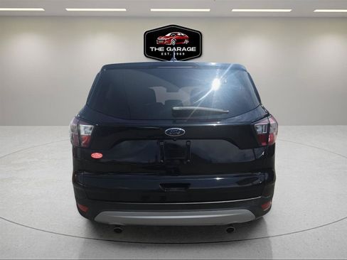 Used 2017 Ford Escape SE AWD/4WD image 5