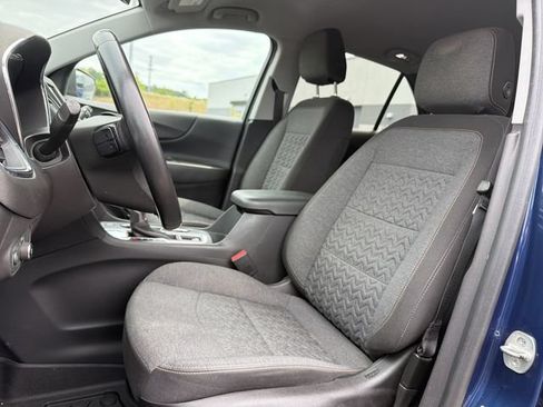 Used 2022 Chevrolet Equinox LT FWD image 15
