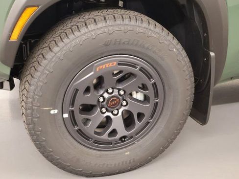 New 2026 Nissan Frontier PRO-4X w/ Tow Package AWD/4WD image 8