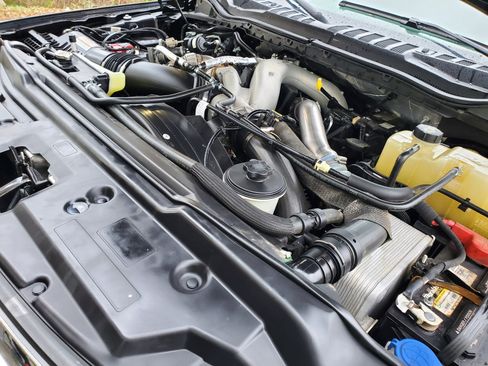 Used 2020 Ford F250 Lariat w/ Lariat Ultimate Package image 17