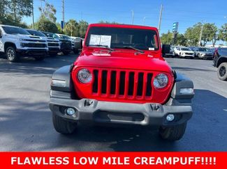 Used 2018 Jeep Wrangler Sport AWD/4WD video 2