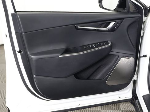 Certified 2023 Kia EV6 Wind w/ Wind Technology Package image 24
