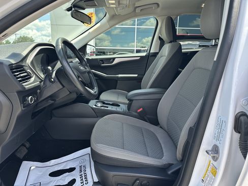 Used 2022 Ford Escape SE w/ Convenience Package AWD/4WD image 5