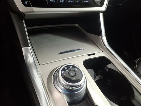 Used 2021 Ford Explorer XLT w/ Equipment Group 202A image 22