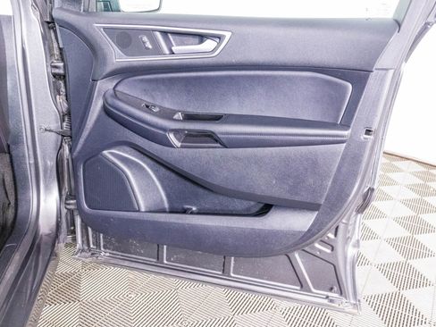 Used 2018 Ford Edge SEL w/ Equipment Group 201A image 36