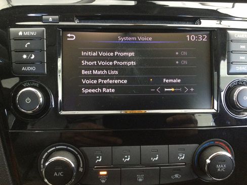 Used 2019 Nissan Rogue S AWD/4WD image 28