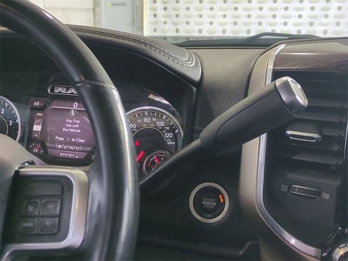 Used 2020 RAM 2500 Laramie image 19