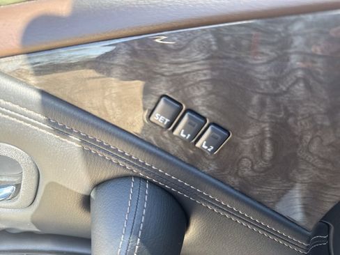 Certified 2023 Nissan Armada Platinum w/ Captain's Chairs Package image 21