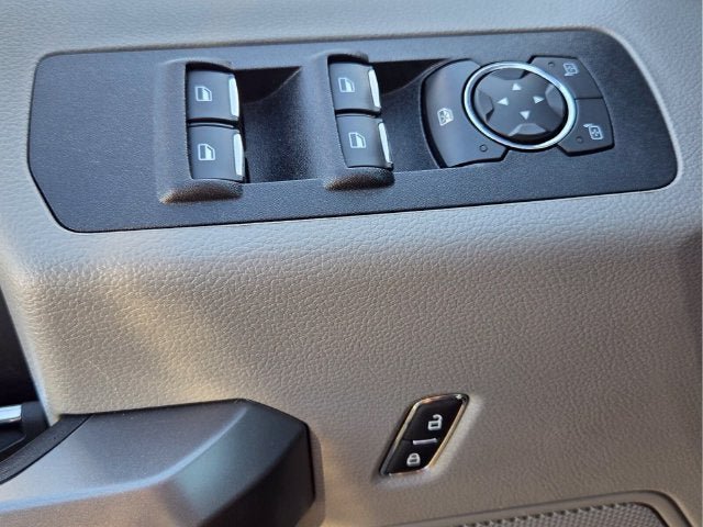 Used 2020 Ford F150 XLT w/ Equipment Group 302A Luxury AWD/4WD image 23