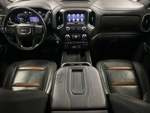 Used 2020 GMC Sierra 1500 AT4 w/ AT4 Premium Package AWD/4WD image 2