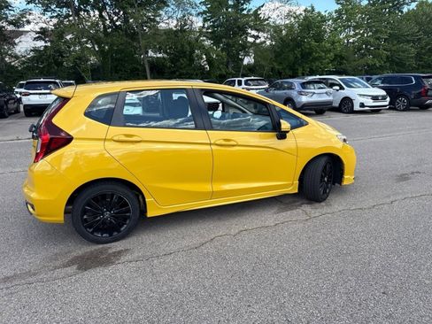 Used 2018 Honda Fit Sport image 25