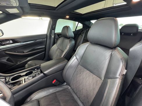 Used 2021 Nissan Maxima SR FWD image 13