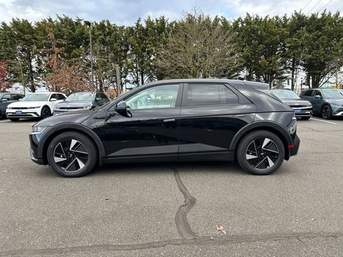 New 2026 Hyundai Ioniq 5 SE AWD/4WD image 3
