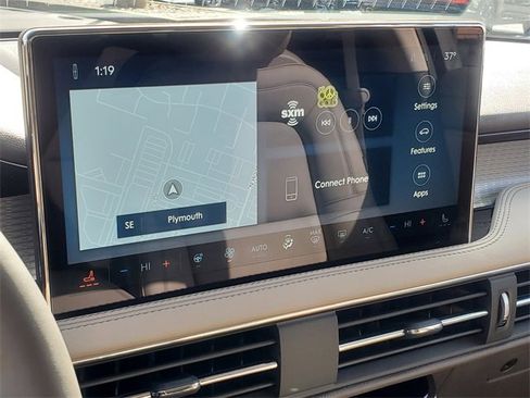 Certified 2023 Lincoln Corsair FWD w/ Equipment Group 101A image 20