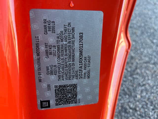 Used 2021 Chevrolet Camaro LS RWD image 9