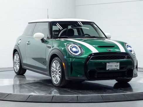 Certified 2024 MINI Cooper S image 4