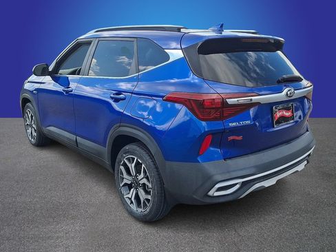 Used 2021 Kia Seltos EX AWD/4WD image 6