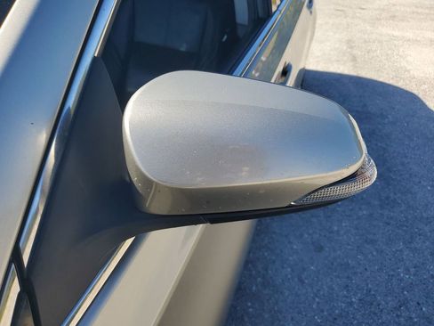 Used 2015 Toyota Avalon XLE Premium image 21