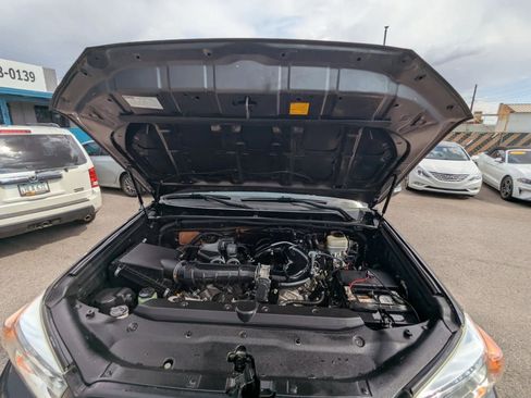 Used 2013 Toyota 4Runner SR5 w/ Premium Pkg w/3rd Row Seat image 48