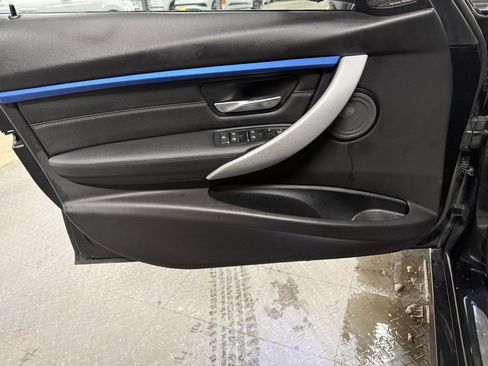 Used 2018 BMW 340i xDrive Sedan image 8