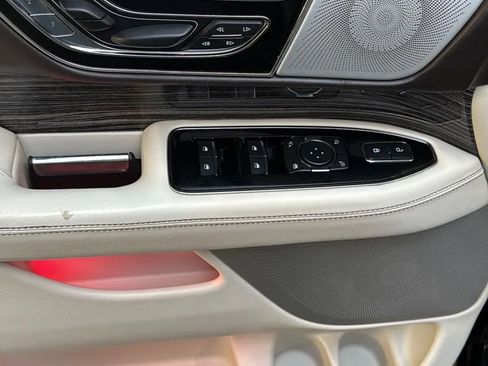 Used 2019 Lincoln Navigator L Black Label w/ Cargo Package image 15