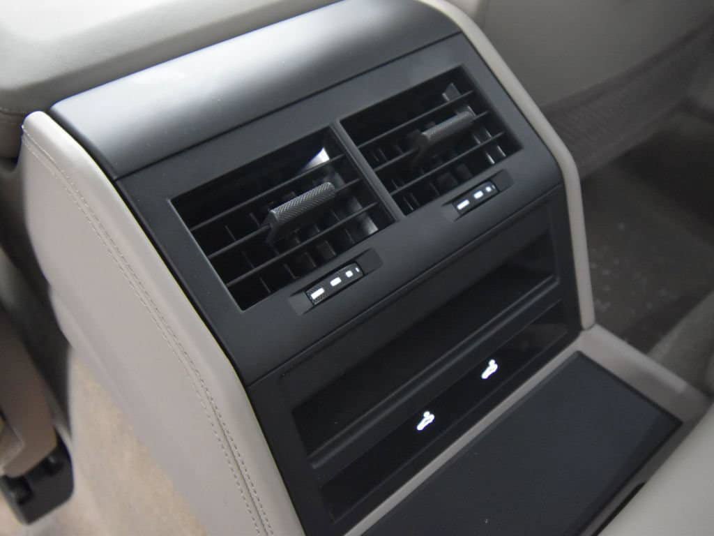 New 2025 Porsche Panamera 4 AWD/4WD image 35