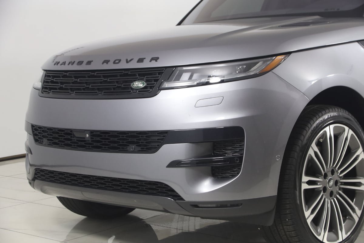 Used 2023 Land Rover Range Rover Sport SE AWD/4WD image 45