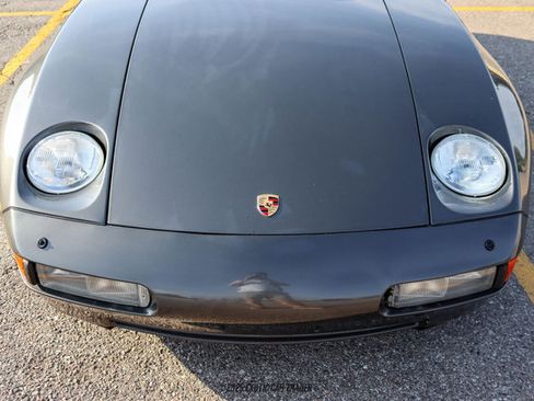 Used 1989 Porsche 928 S4 image 69