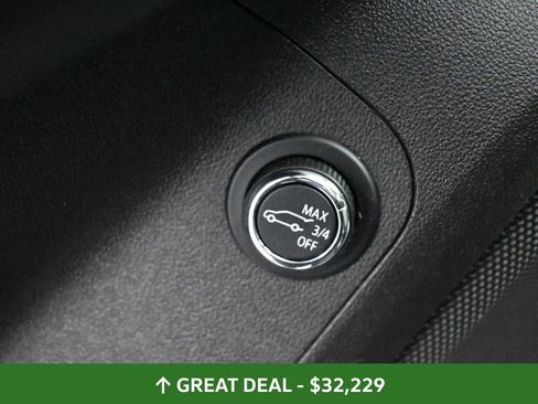 Used 2022 GMC Acadia Denali w/ Denali Ultimate Package image 32