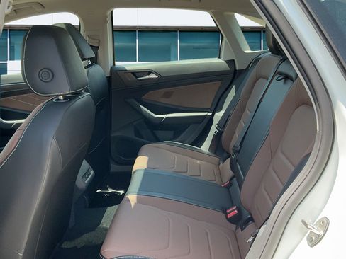 New 2026 Volkswagen Jetta SEL FWD image 12