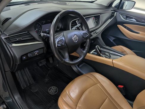 Used 2018 Buick Enclave Premium w/ Experience Buick Package AWD/4WD image 8