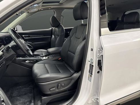 Used 2025 Kia Telluride EX X-Line image 4