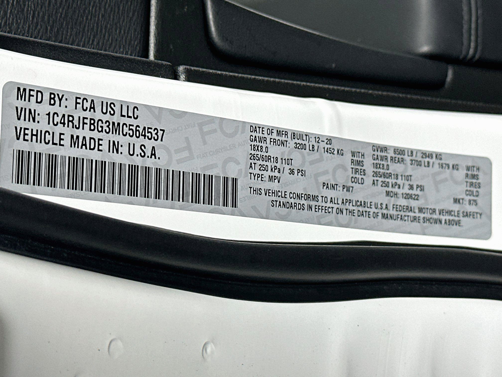 Used 2021 Jeep Grand Cherokee Limited AWD/4WD image 12
